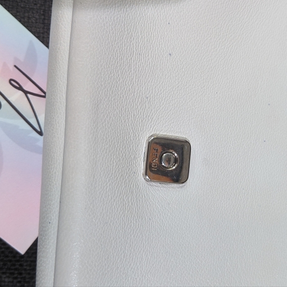 Fendi: Fur Monster Micro Fur Animal Buggie Baguette Chain Crossbody - Picture 10 of 16